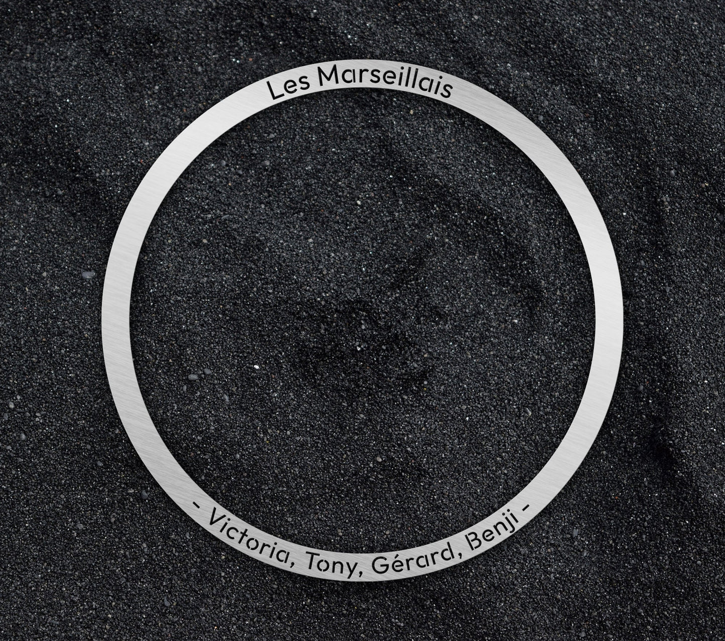 LE Cercle de Pétanque en Inox Sculpture et art mural personnalisé